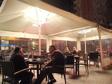 Zona exterior Bar Estació Berga